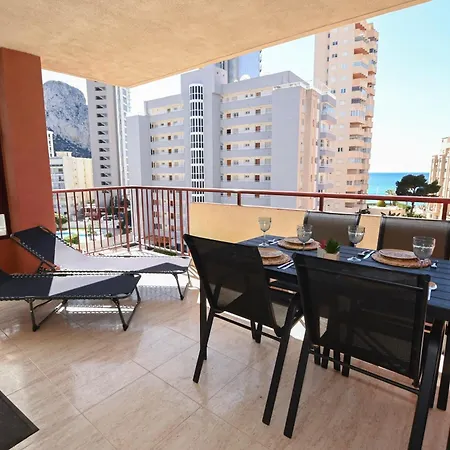 Edificio Laguna Κάλπε
